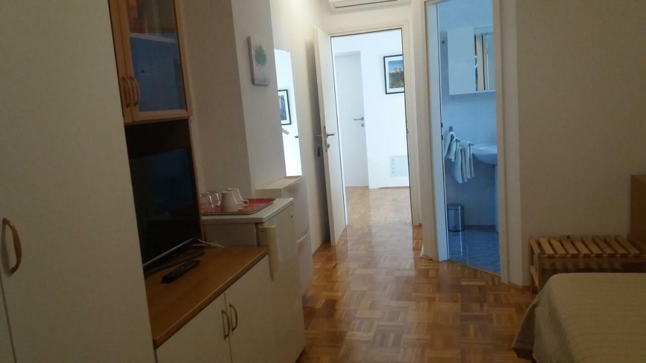 Rooms And Apartments Mofardin Rovinj Dış mekan fotoğraf